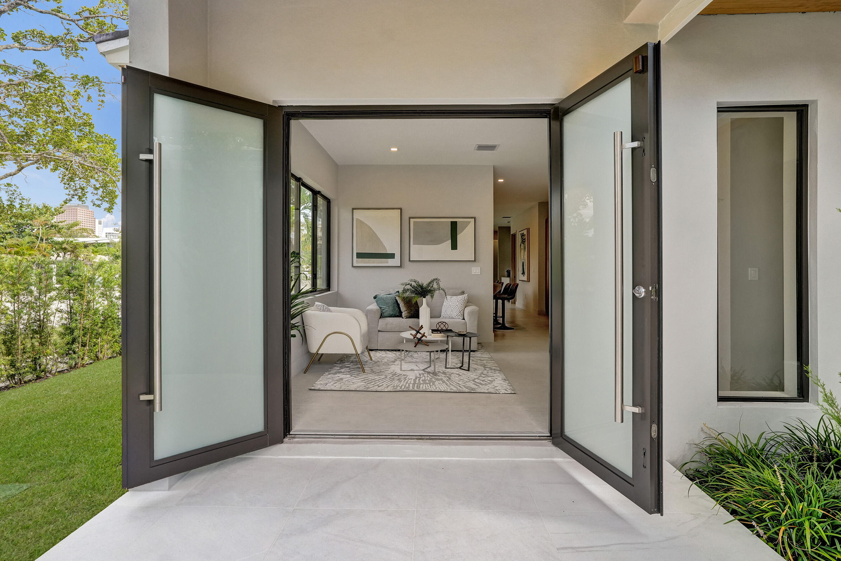 1140 SE 6th Fort Lauderdale, FL 33316