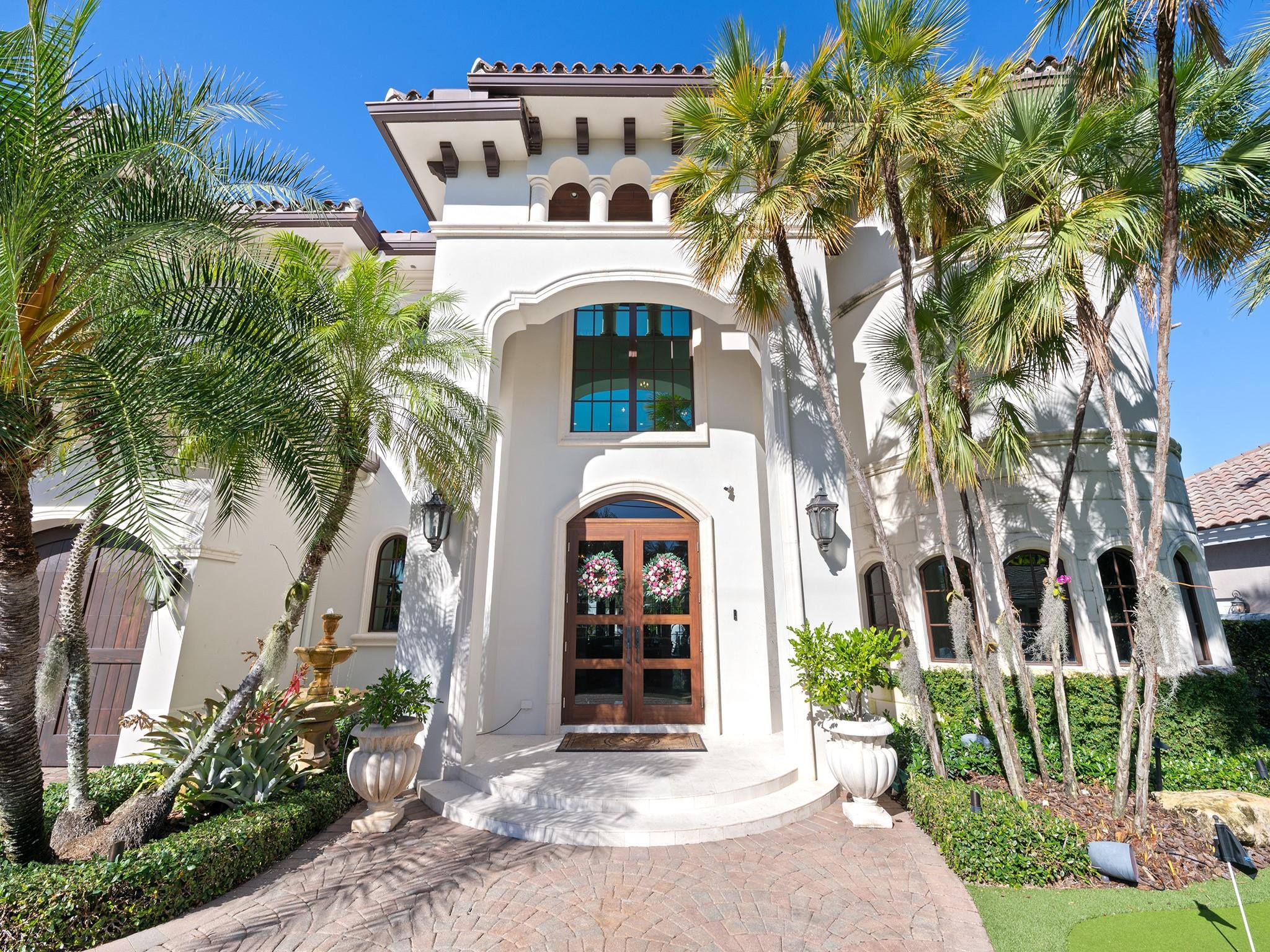 2319 NE 28th St Lighthouse Point, FL 33064