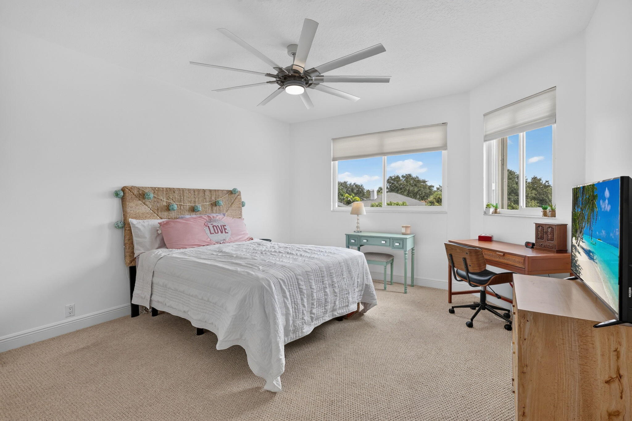 700 Marbrisa Riv Ln Vero Beach, FL 32963