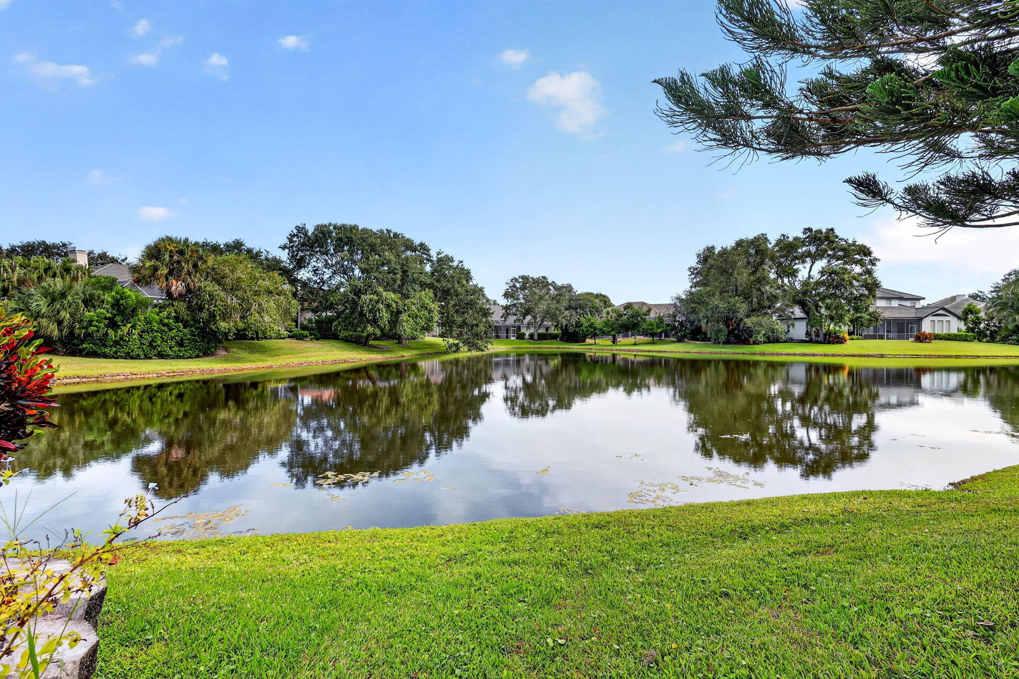 700 Marbrisa Riv Ln Vero Beach, FL 32963