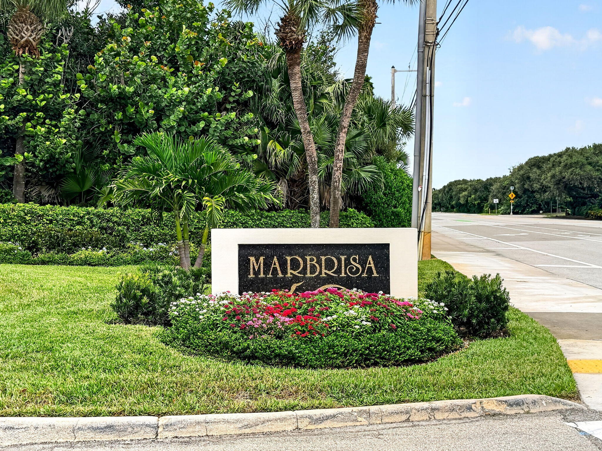 700 Marbrisa Riv Ln Vero Beach, FL 32963