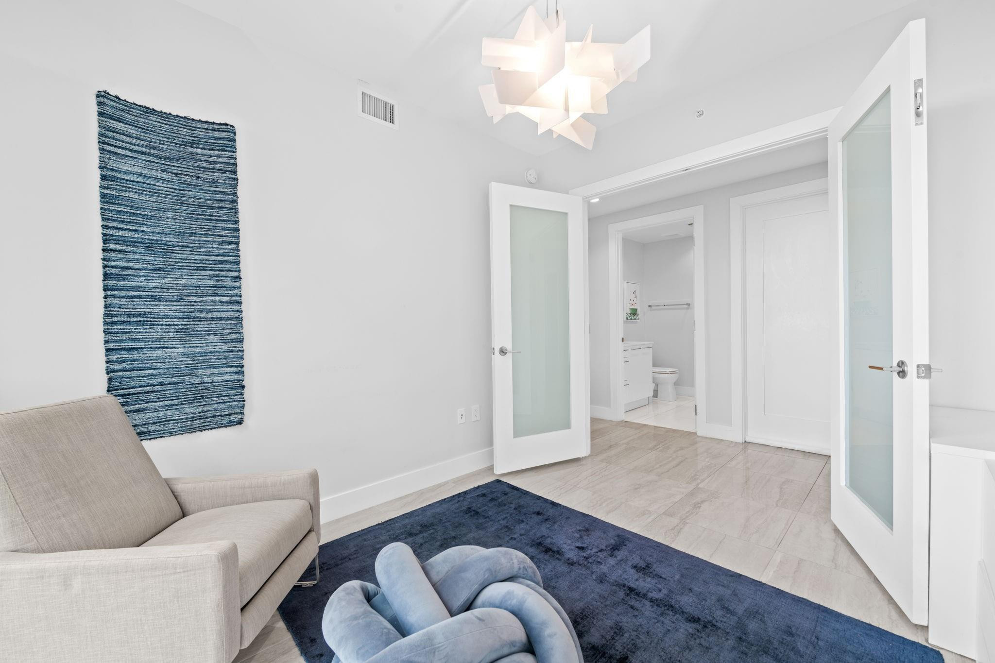 100 E Las Olas Blvd #2404 Fort Lauderdale, FL 33301