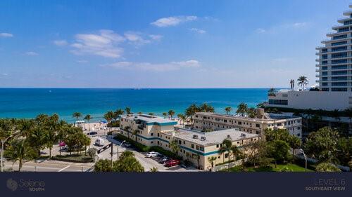 image Selene Oceanfront Residen32