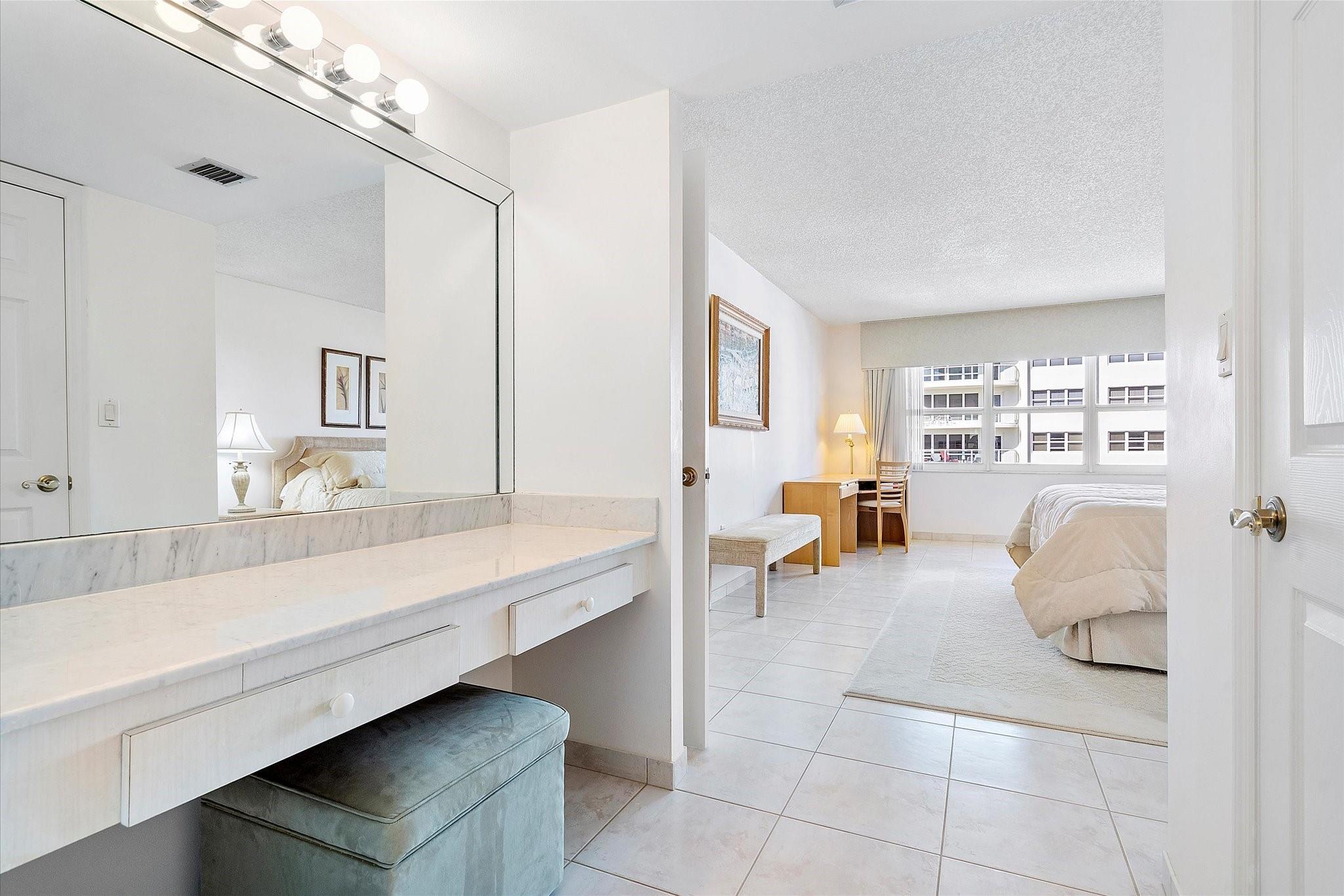 3400 Galt Ocean Dr #1709S,Fort Lauderdale, FL 33308