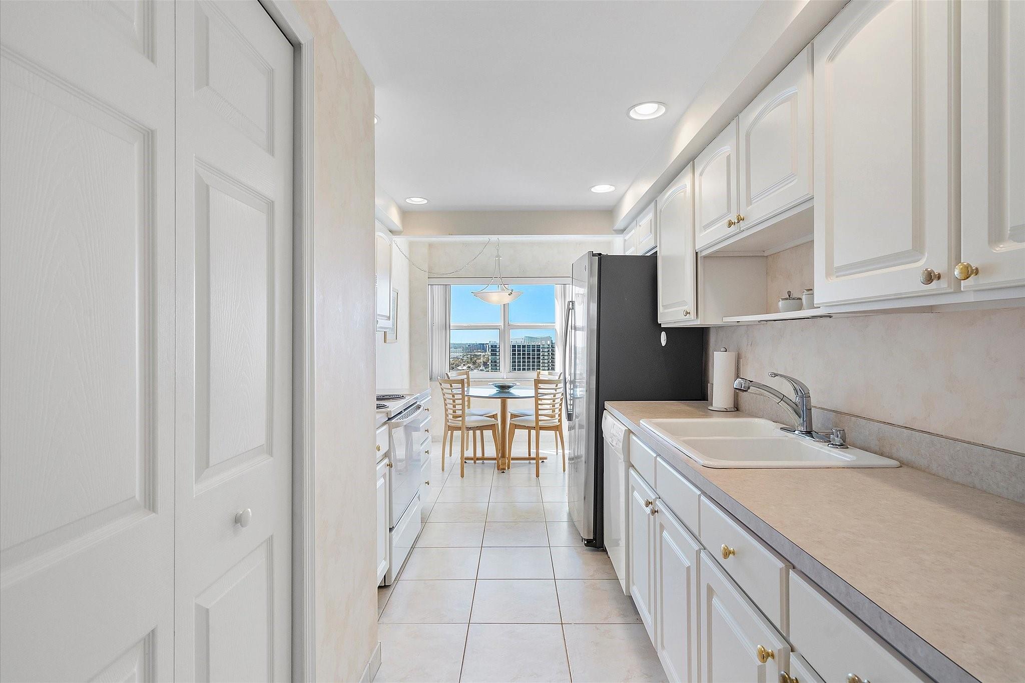 3400 Galt Ocean Dr #1709S,Fort Lauderdale, FL 33308