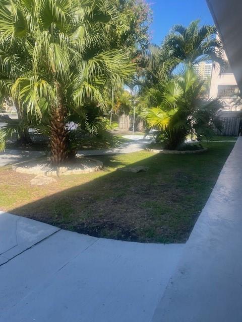 467 Golden Isles Dr #107