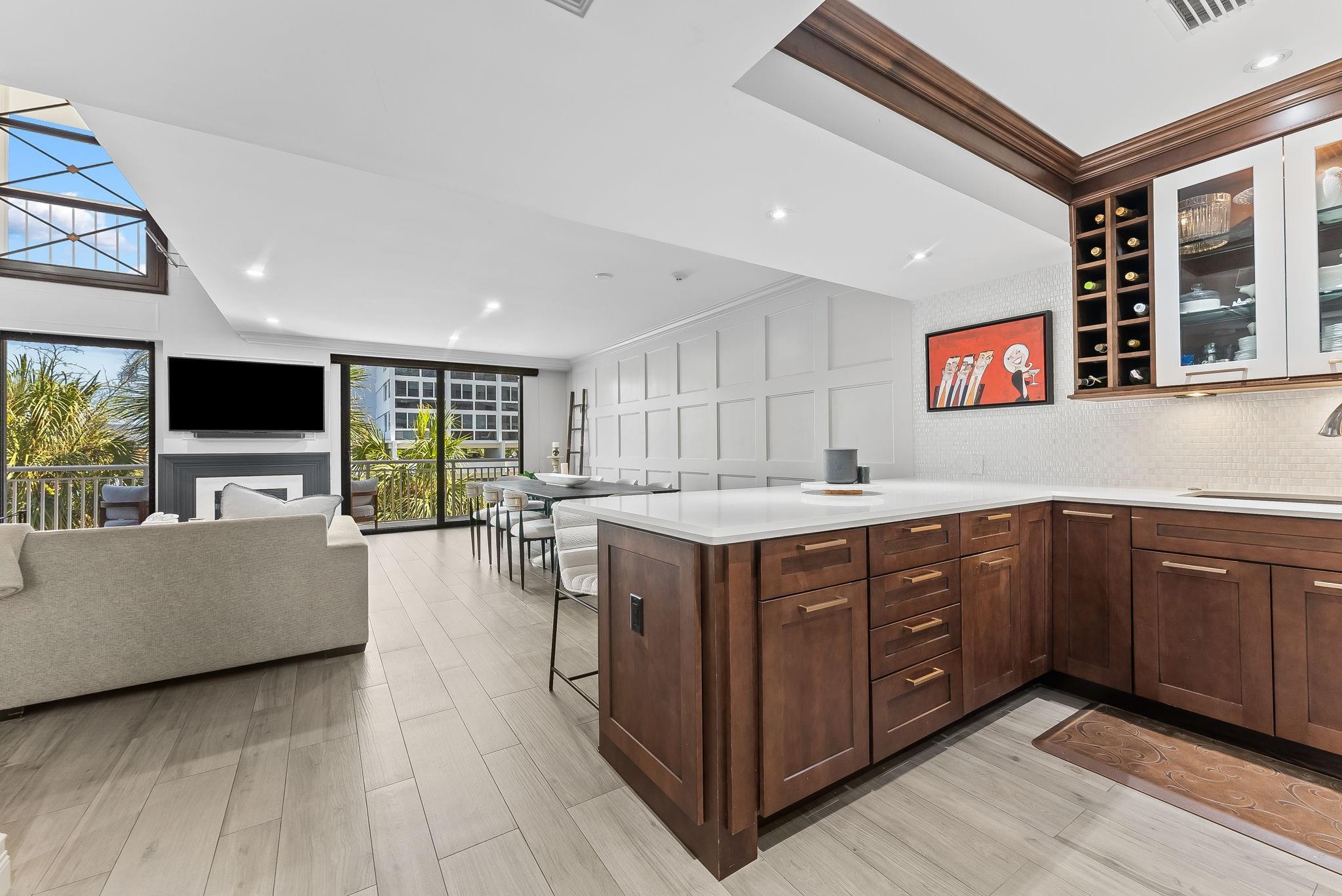 3100 NE 48th St #304,Fort Lauderdale, FL 33308