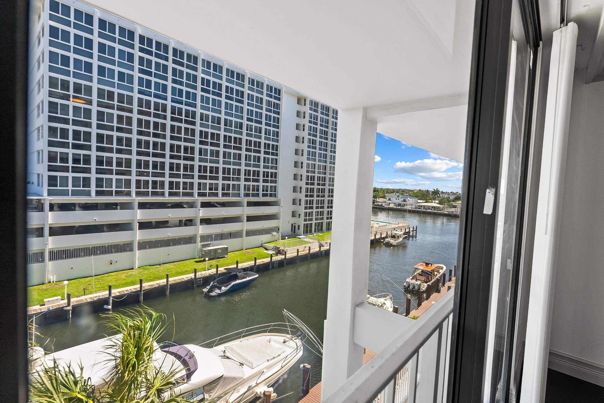 3100 NE 48th St #304,Fort Lauderdale, FL 33308