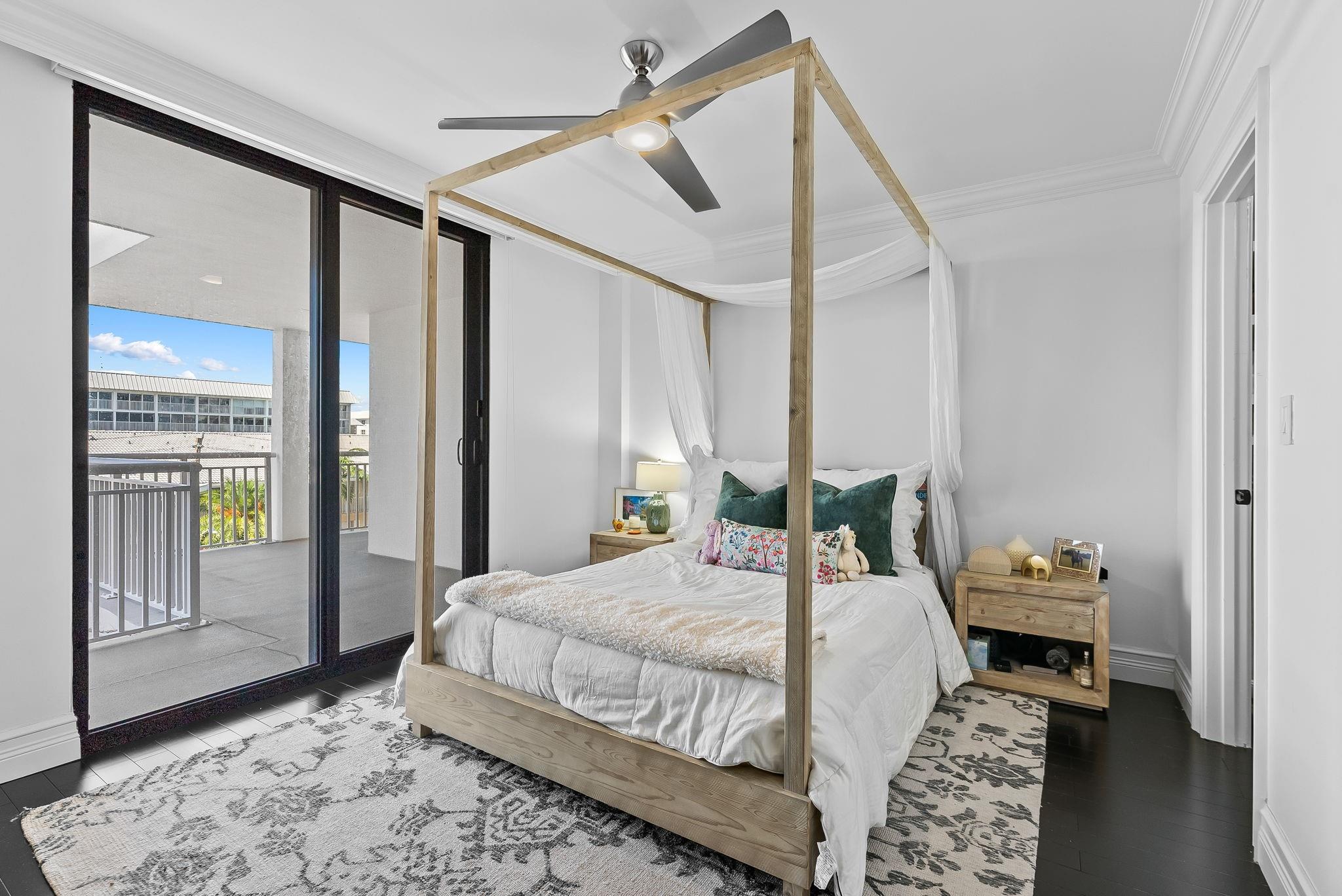 3100 NE 48th St #304,Fort Lauderdale, FL 33308