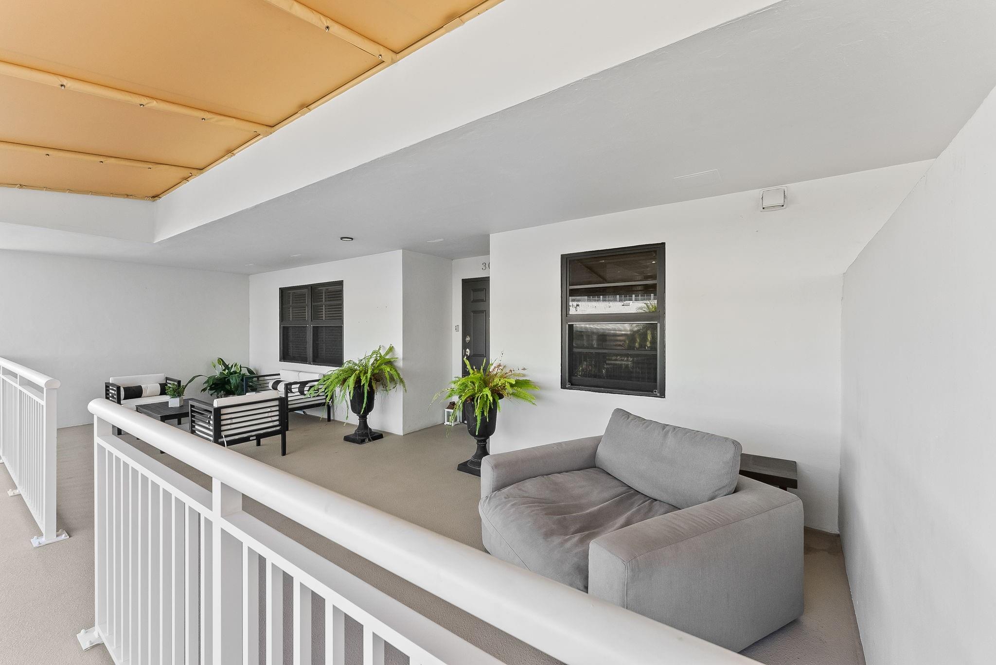 3100 NE 48th St #304,Fort Lauderdale, FL 33308