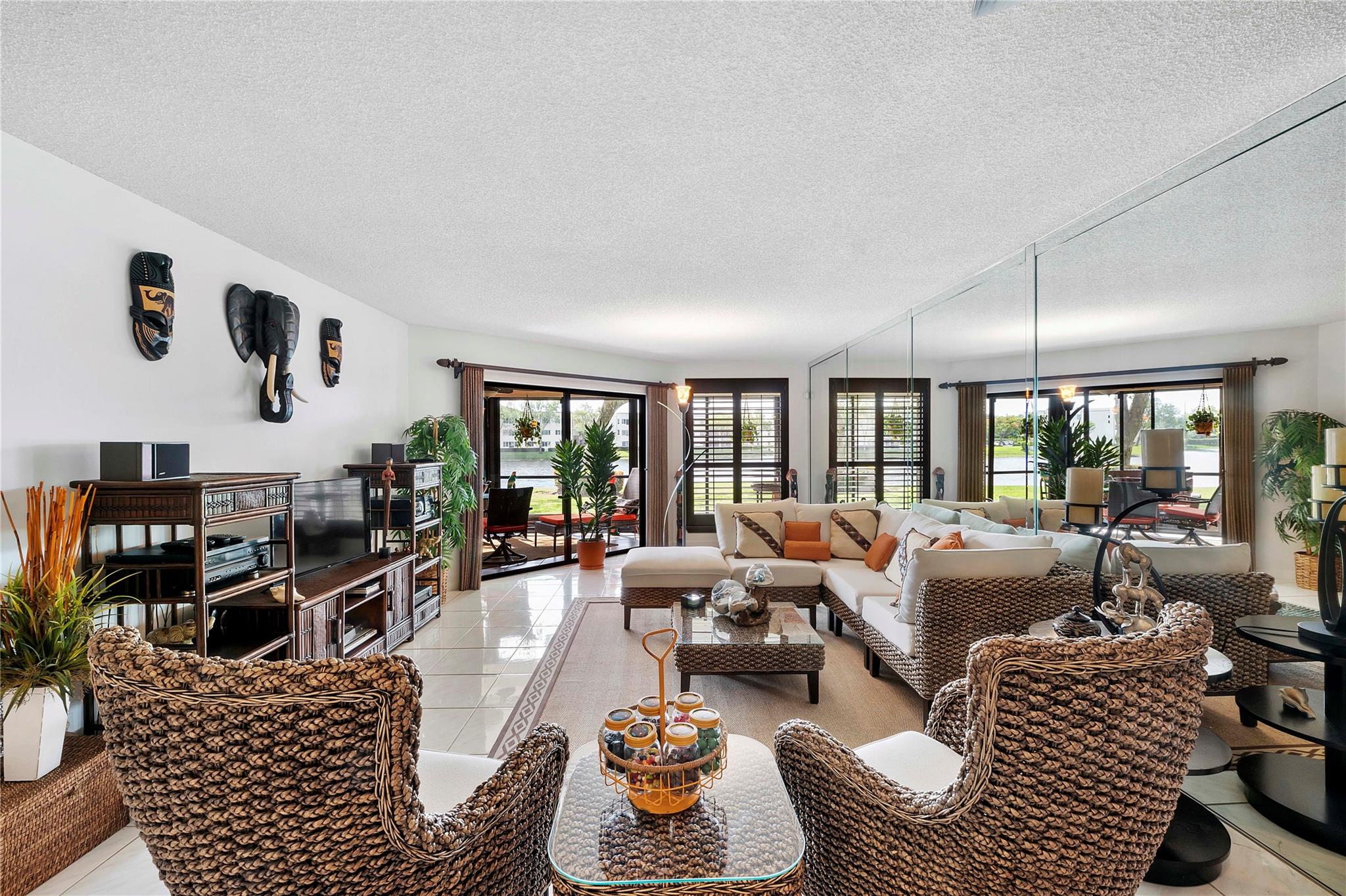 7219 Fairfax Dr #110