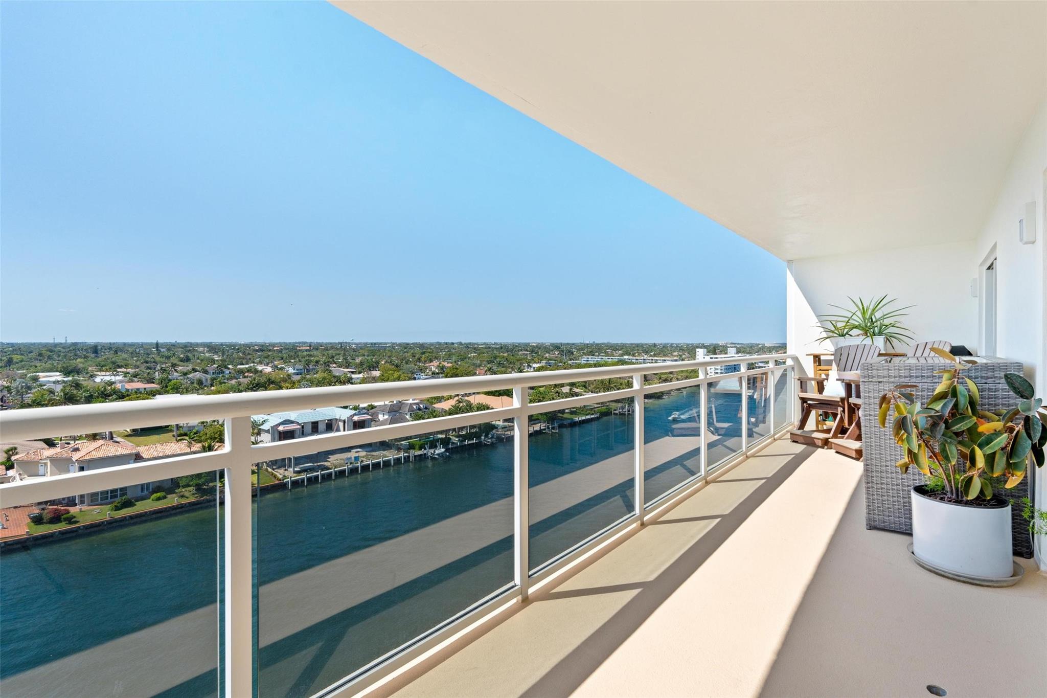 1160 Hillsboro Mile #PH Hillsboro Beach, FL 33062