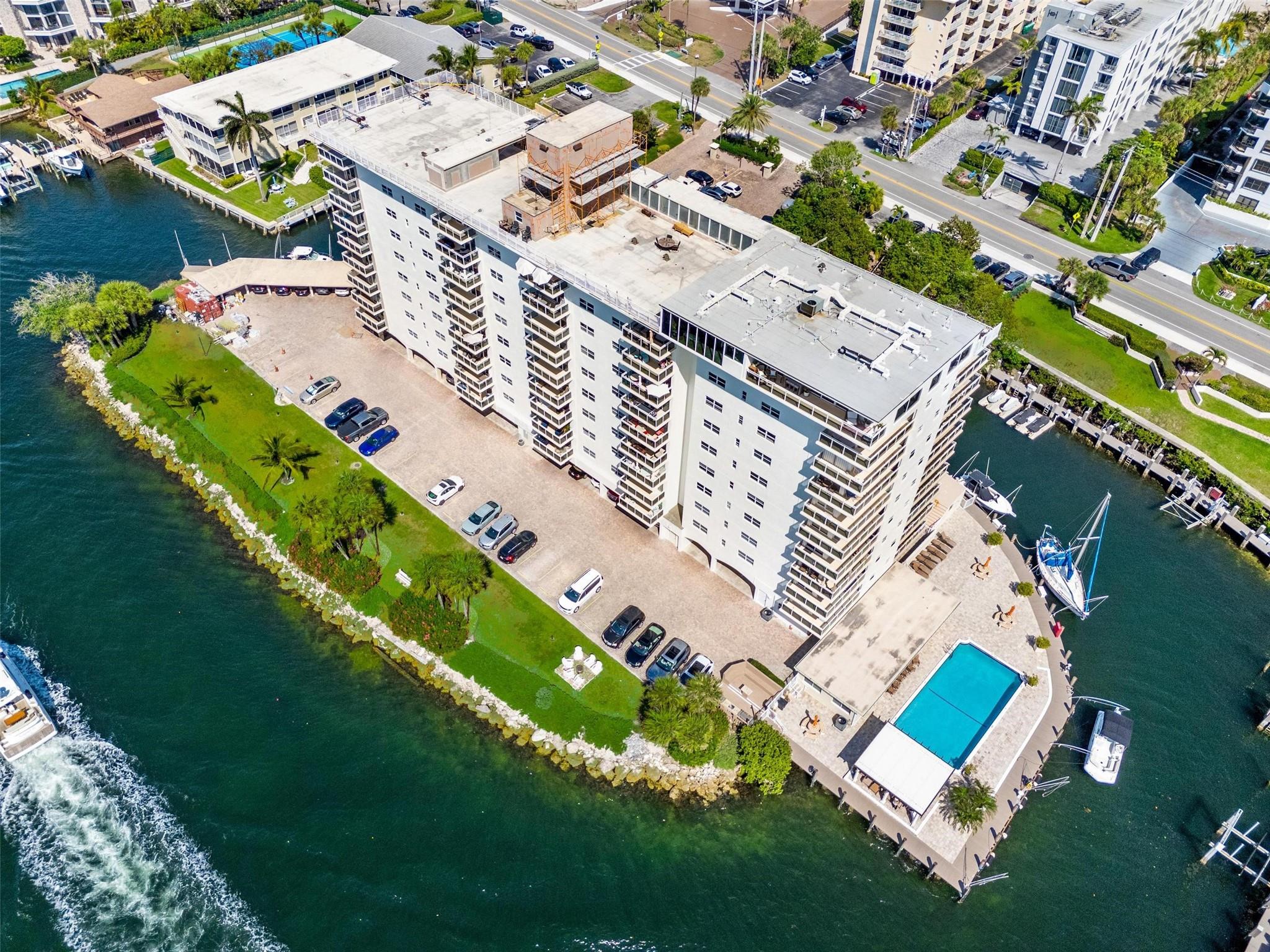 1160 Hillsboro Mile #PH Hillsboro Beach, FL 33062