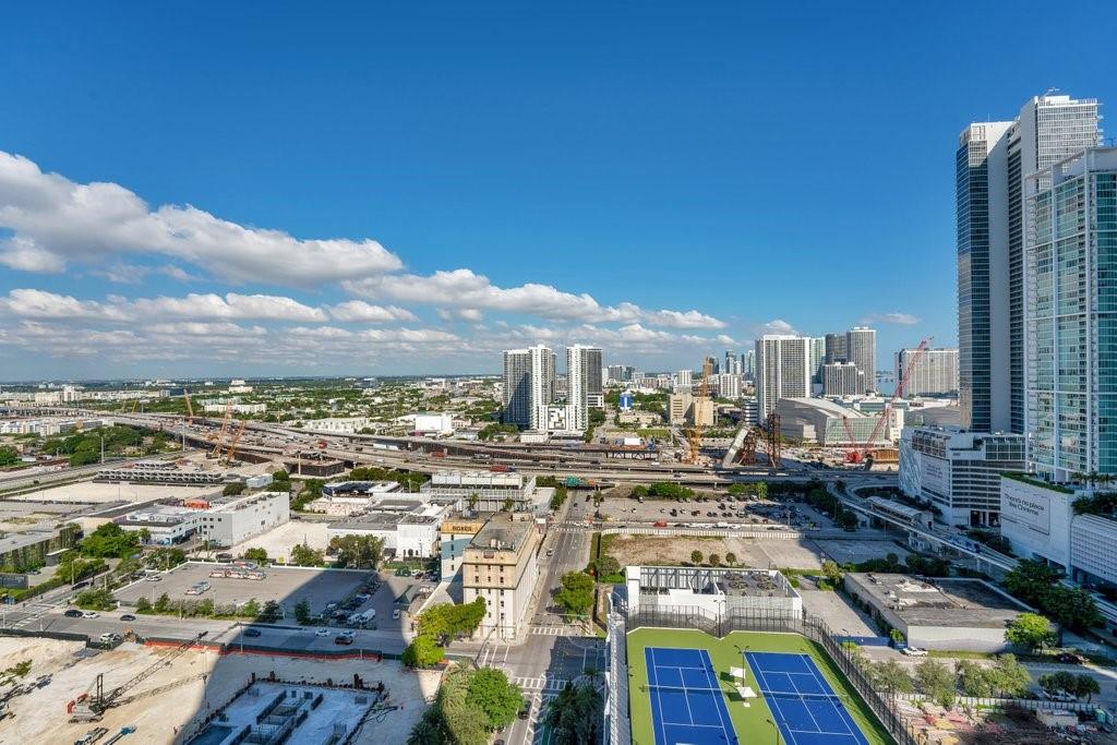 image Paramount Miami Worldcent22