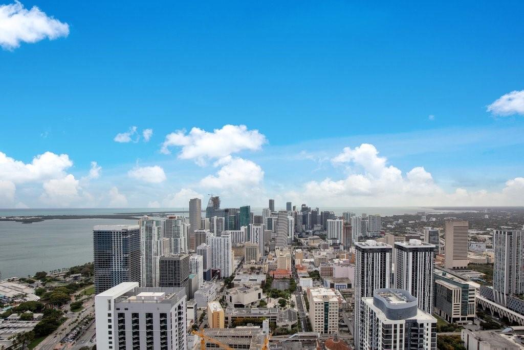 image Paramount Miami Worldcent50