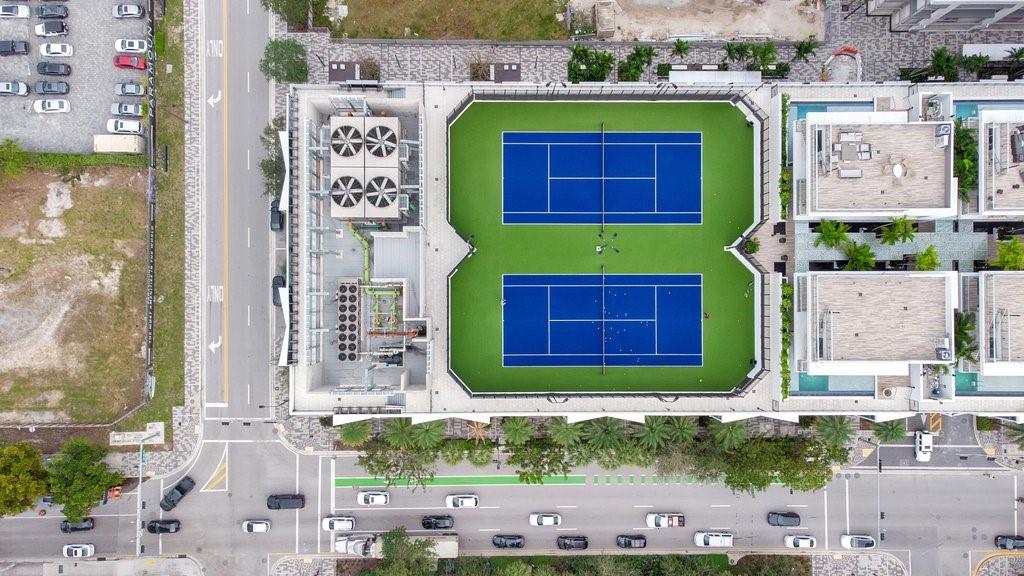 image Paramount Miami Worldcent53