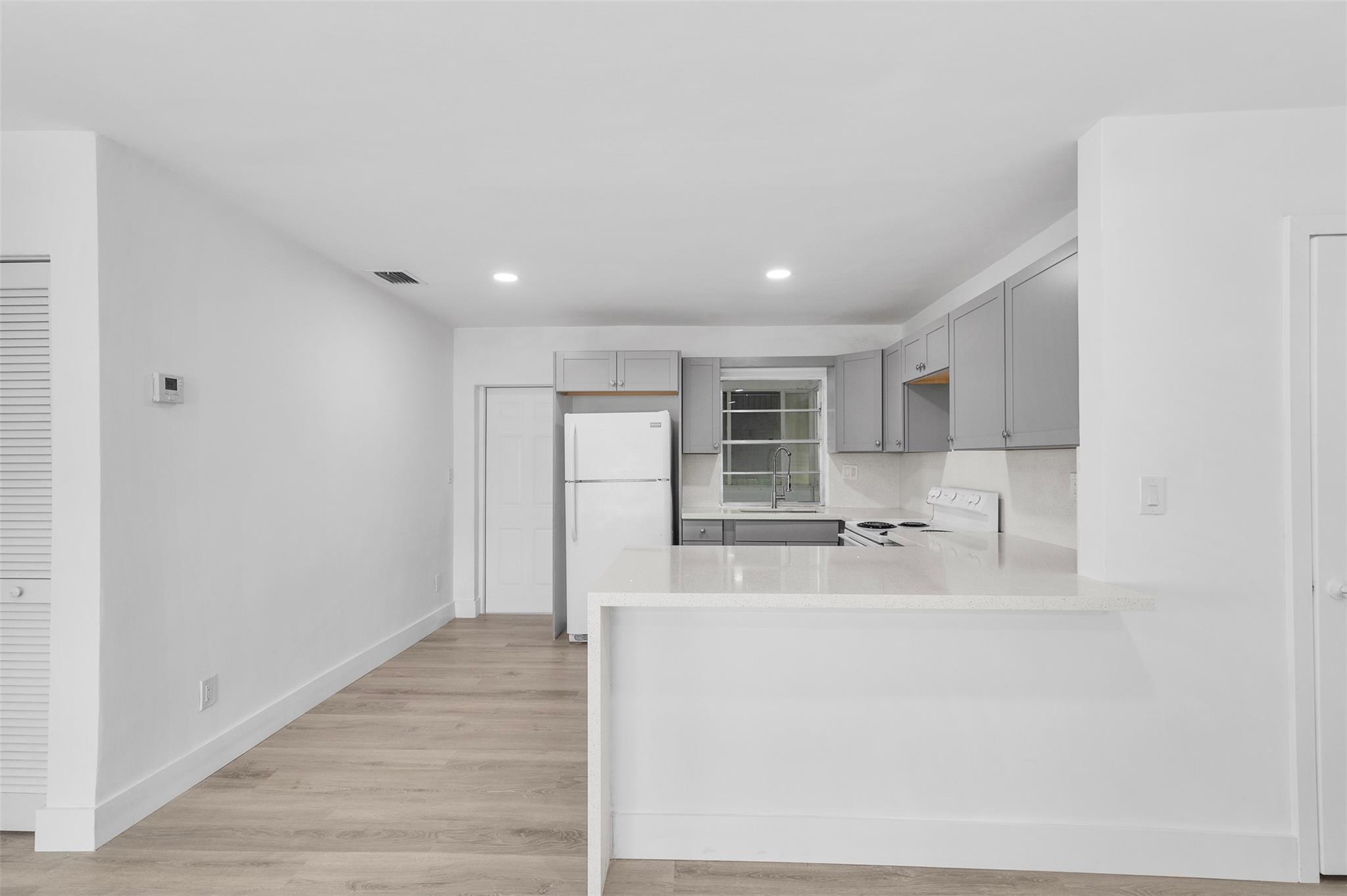 1005 SW 3rd Way