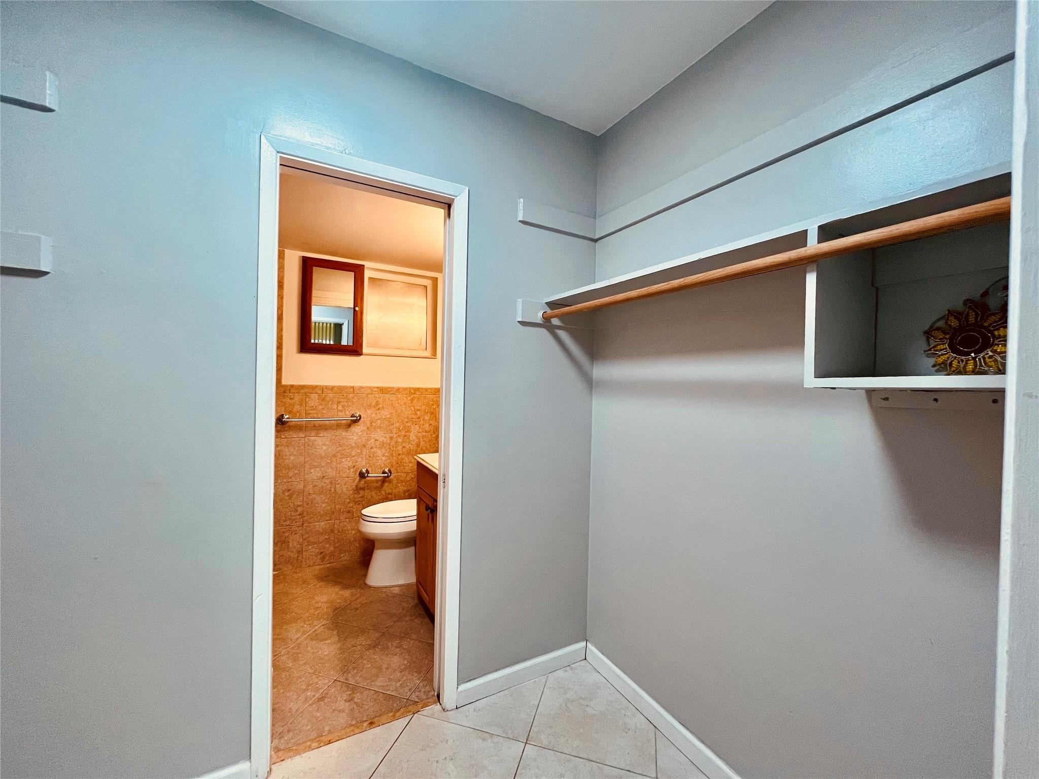 2755 NE 28th Ave #B4 Lighthouse Point, FL 33064