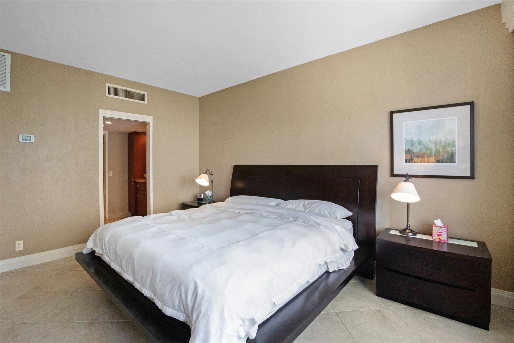 333 Sunset Dr #503 Fort Lauderdale, FL 33301