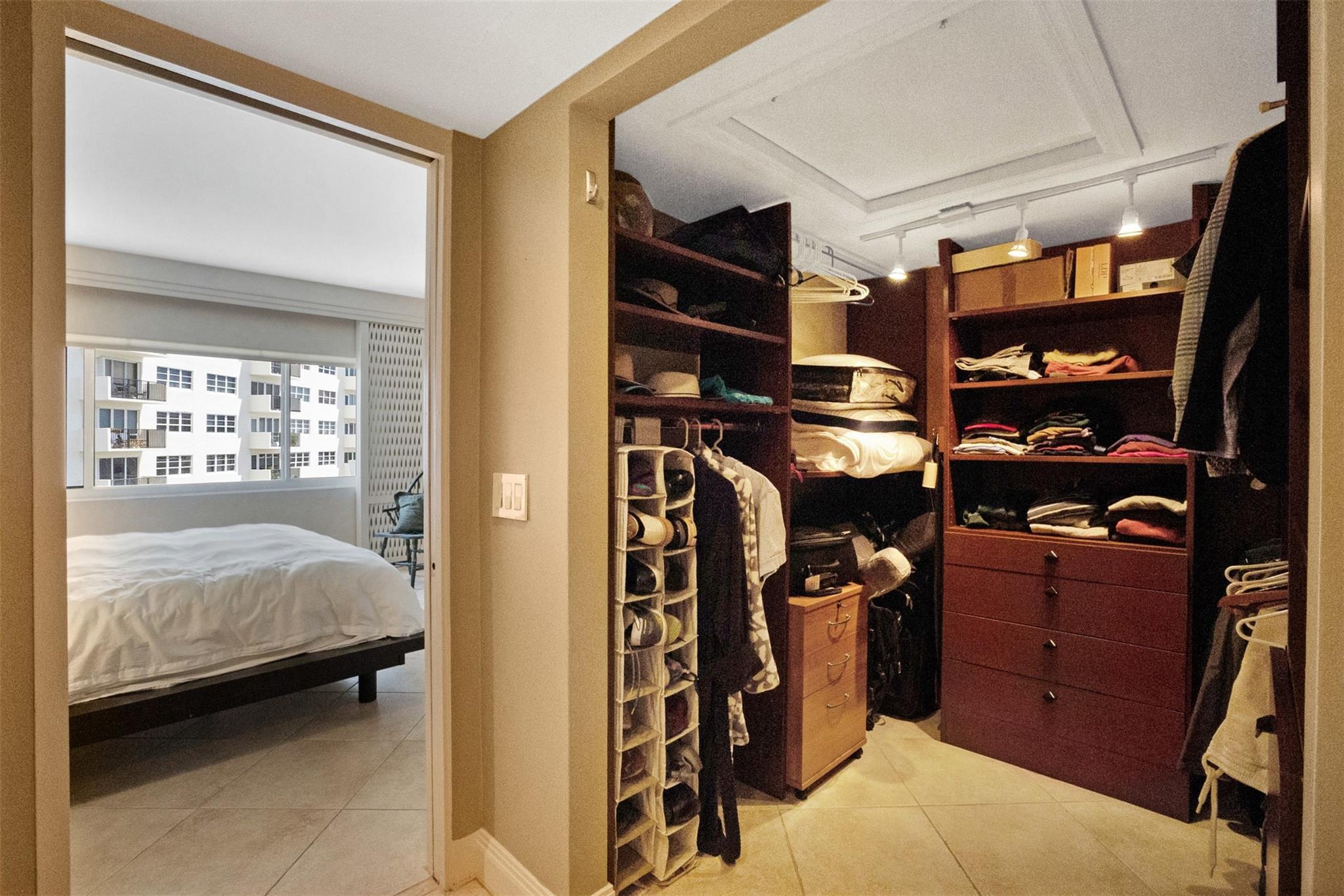 333 Sunset Dr #503 Fort Lauderdale, FL 33301