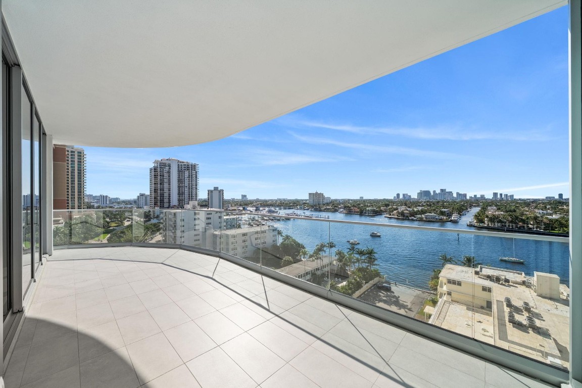 153 N Seabreeze #802-S Fort Lauderdale, FL 33304