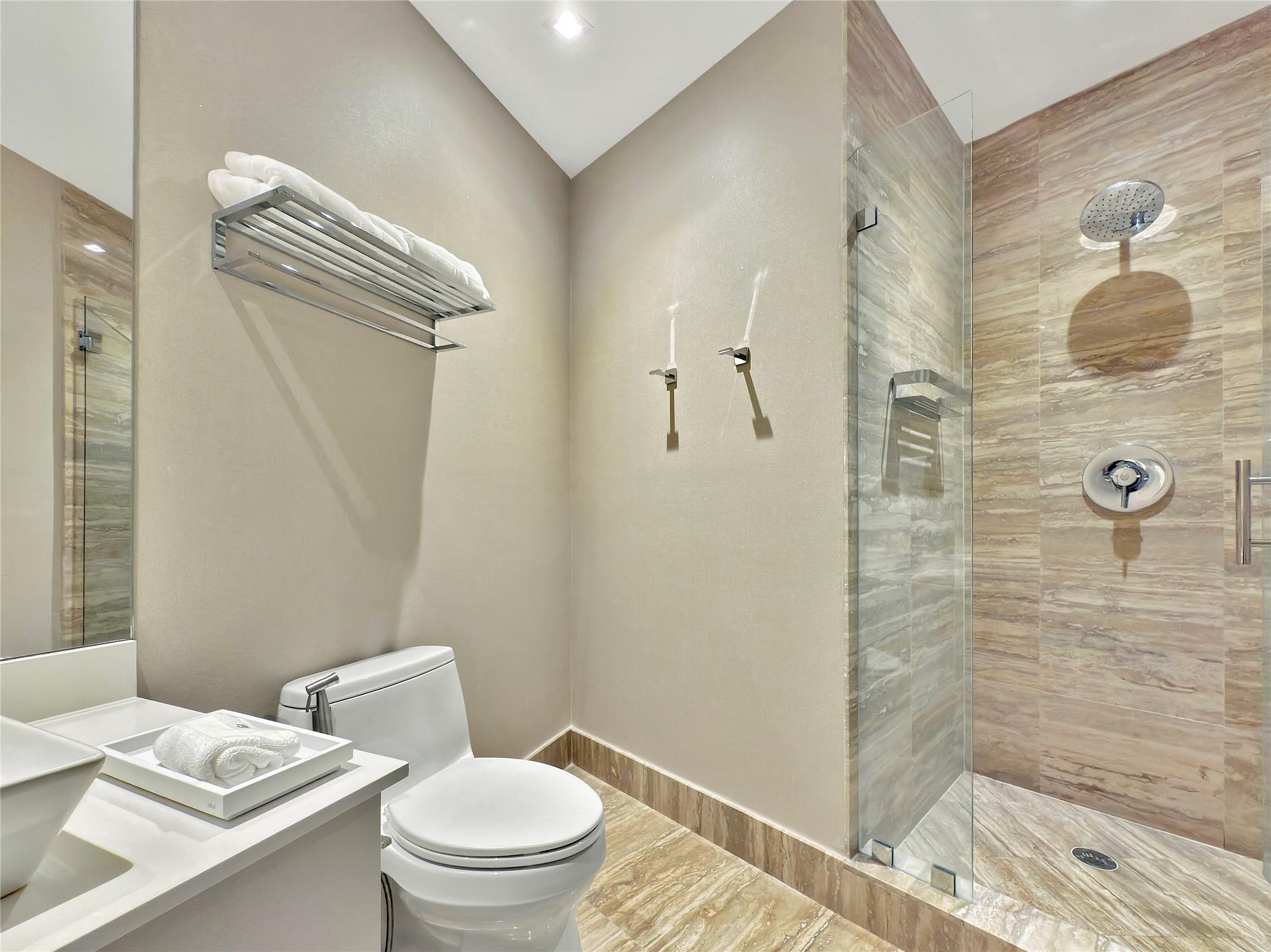 image Trump Tower I37