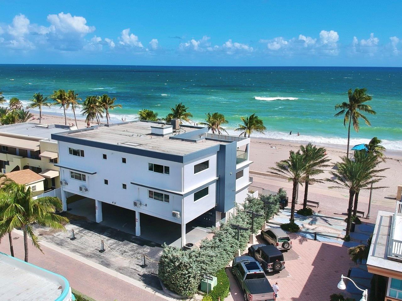 2205 N Surf Rd Hollywood, FL 33019