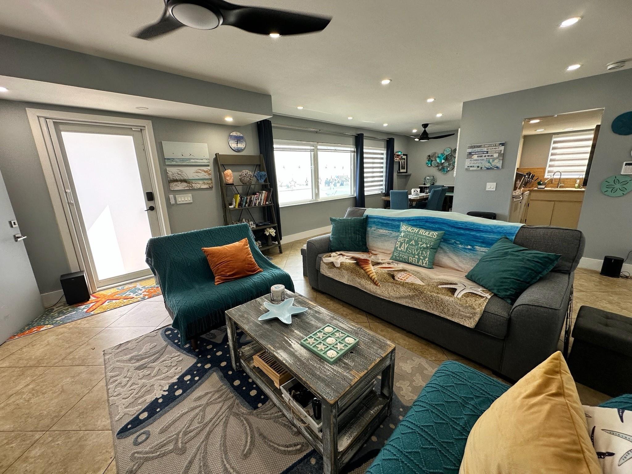 2205 N Surf Rd Hollywood, FL 33019