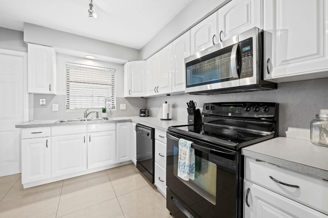 1601 NE 63rd Fort Lauderdale, FL 33334