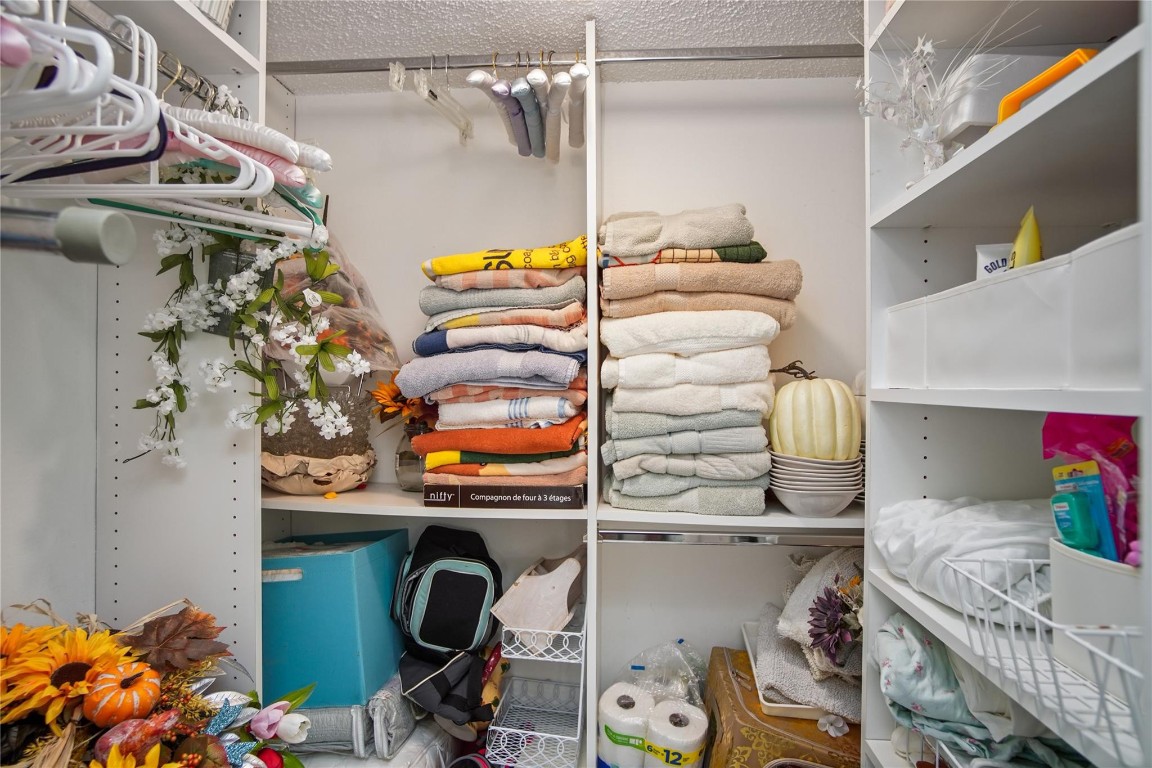 3510 Oaks Way #802 Pompano Beach, FL 33069