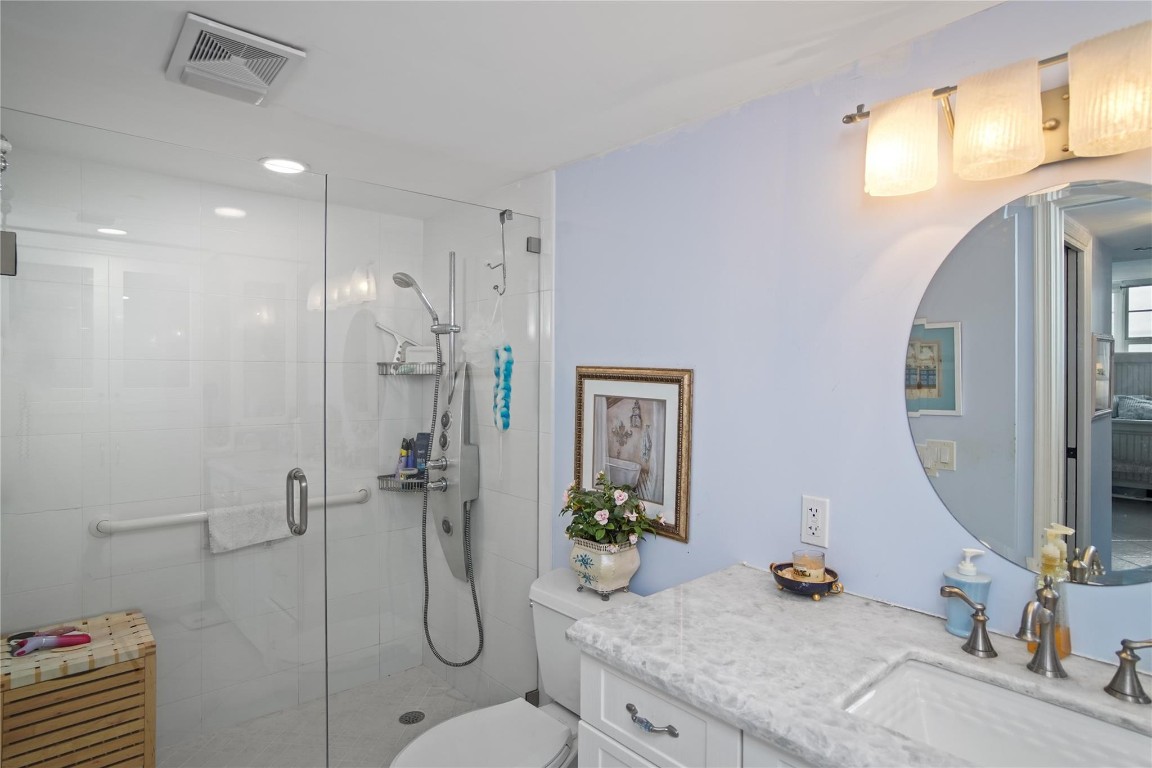 3510 Oaks Way #802 Pompano Beach, FL 33069