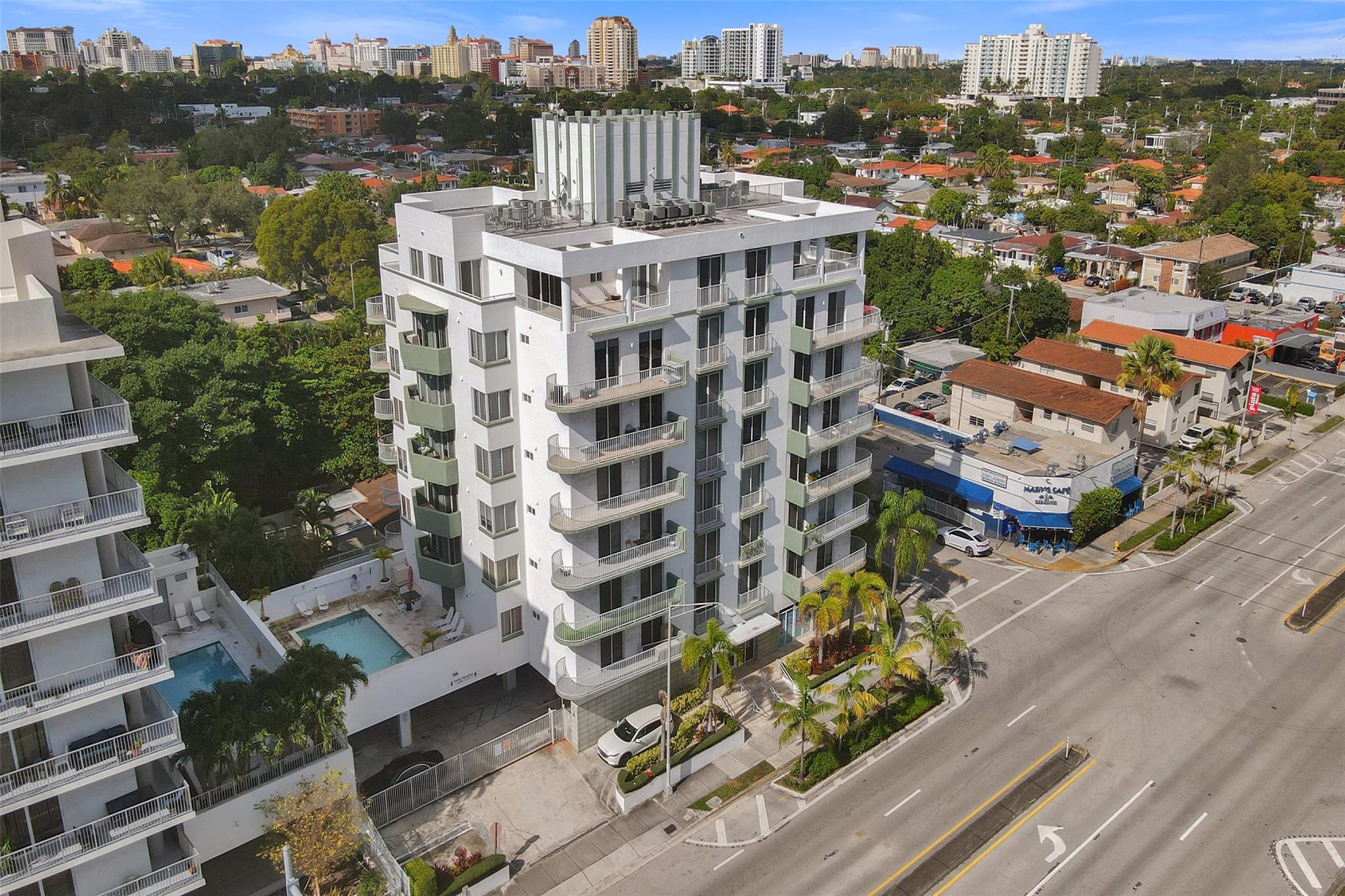 2550 SW 27th Ave #PH! Miami, FL 33133