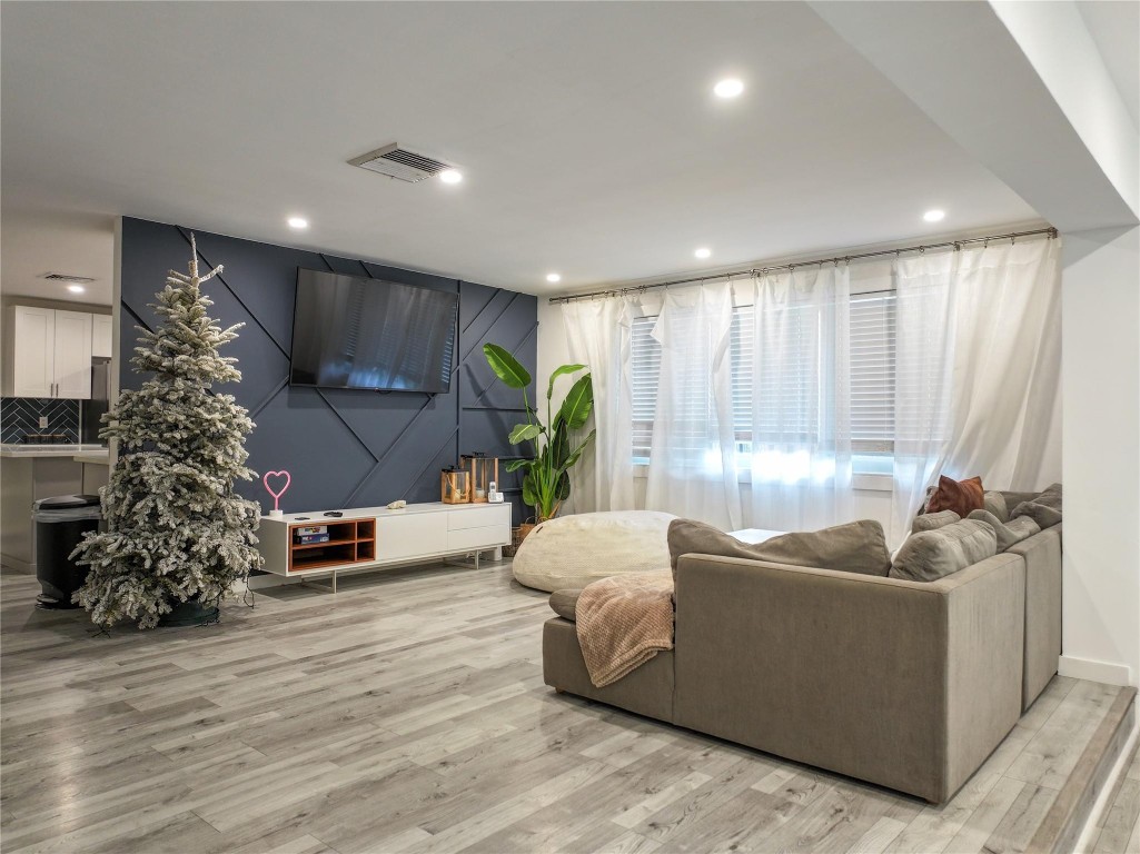 1004 SW 19th Fort Lauderdale, FL 33315