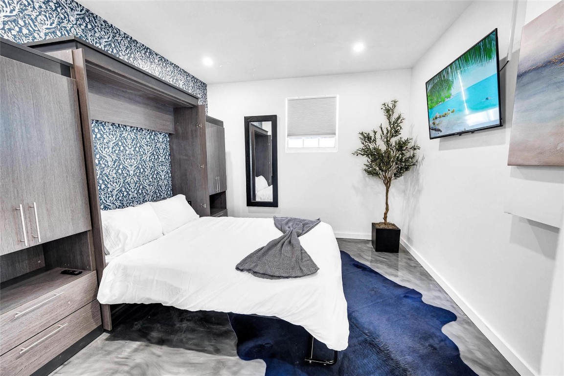 1004 SW 19th Fort Lauderdale, FL 33315