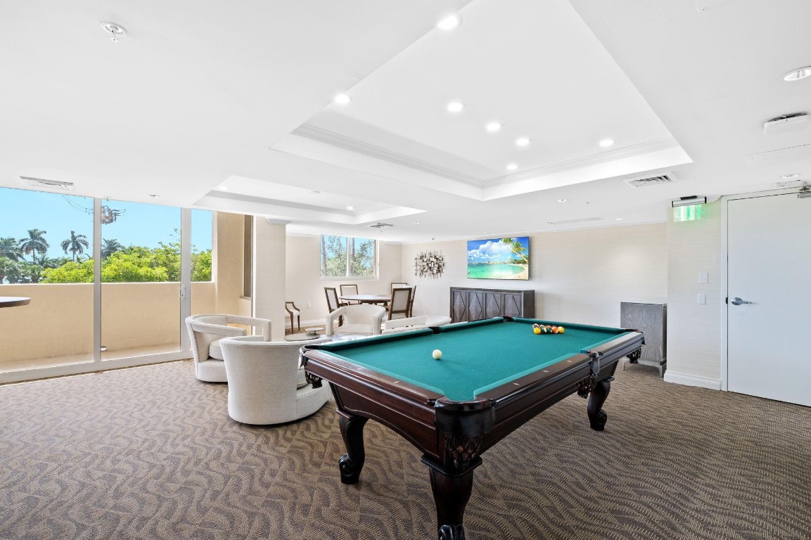 2011 N Ocean #902 Fort Lauderdale, FL 33305