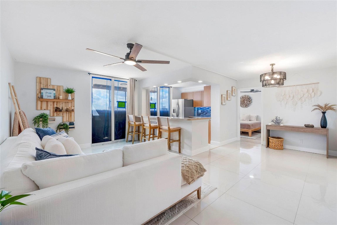 1505 N Riverside #1003