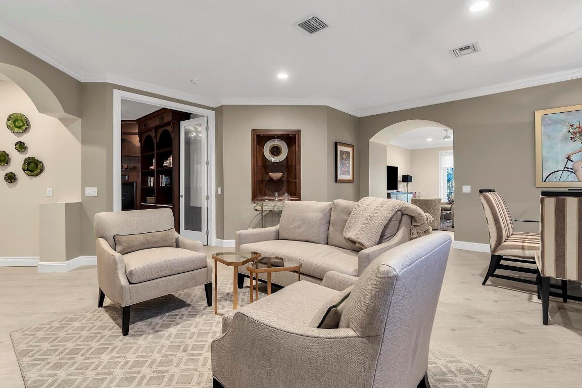 2857 Kinsington #17-4 Fort Lauderdale, FL 33332