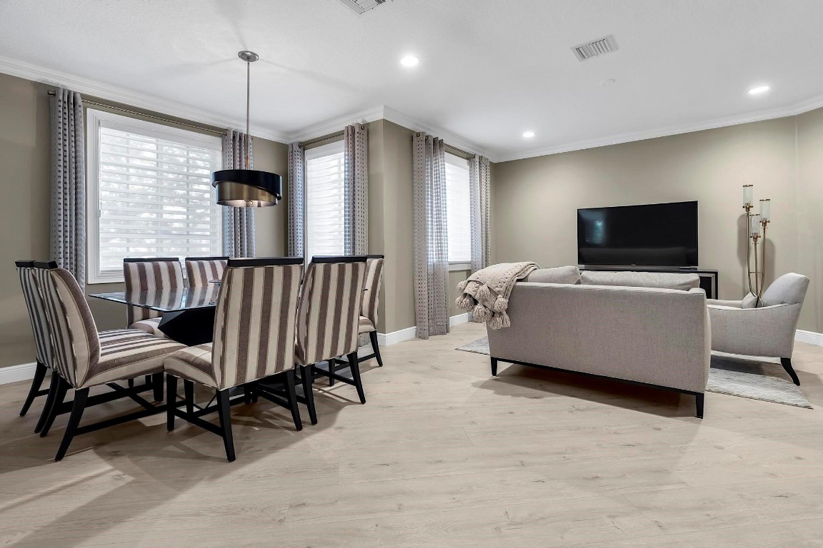 2857 Kinsington #17-4 Fort Lauderdale, FL 33332