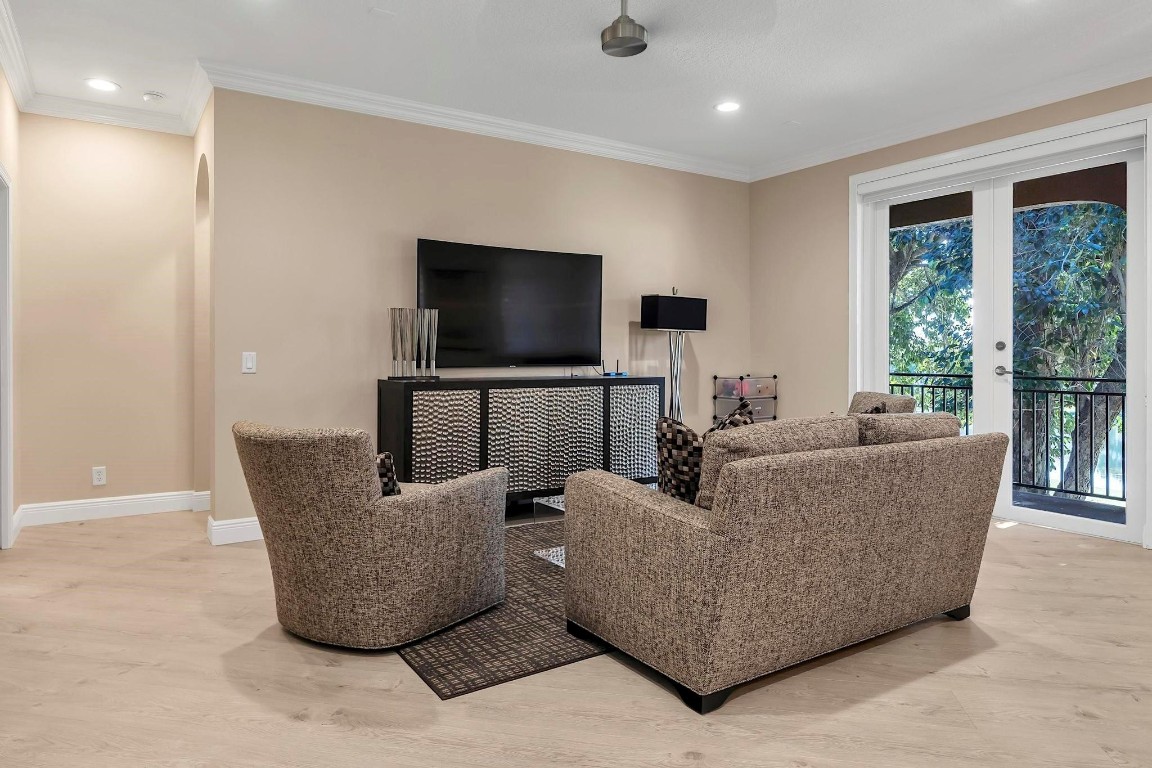 2857 Kinsington #17-4 Fort Lauderdale, FL 33332