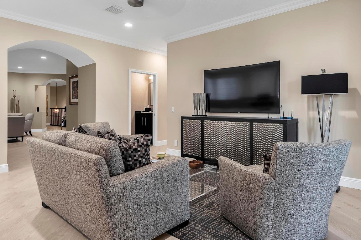 2857 Kinsington #17-4 Fort Lauderdale, FL 33332