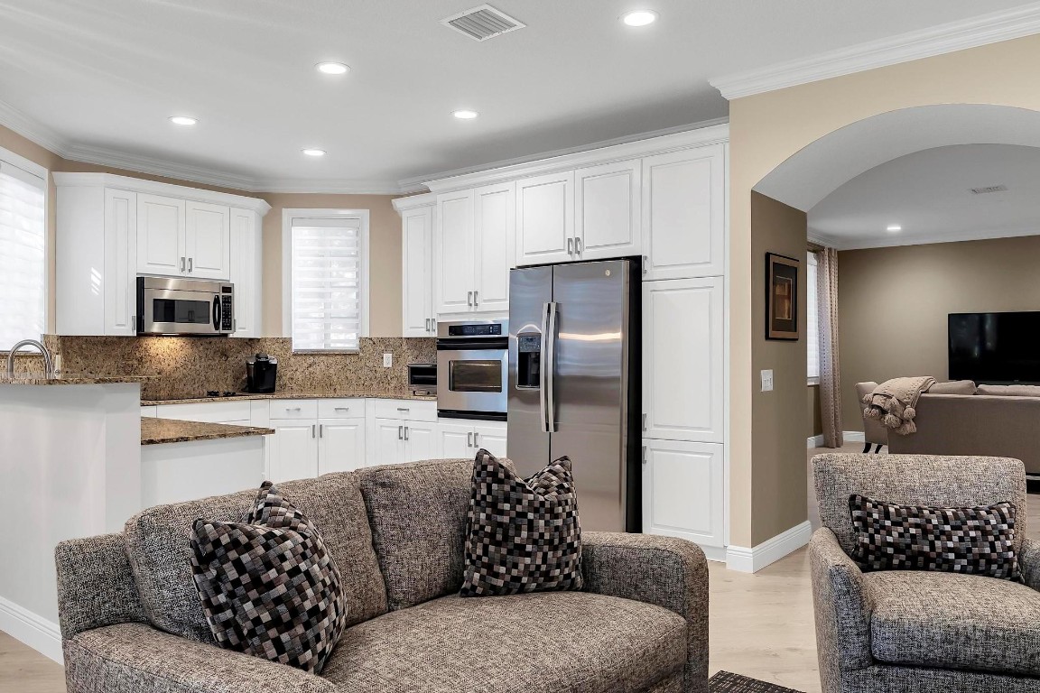 2857 Kinsington #17-4 Fort Lauderdale, FL 33332