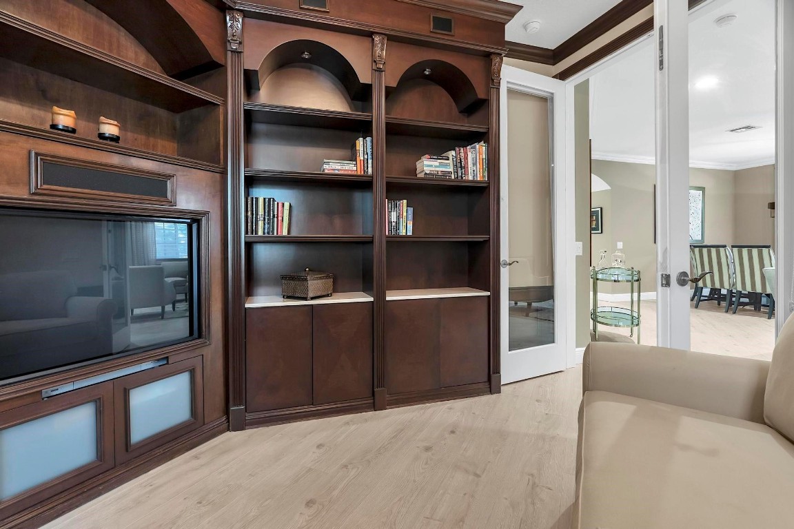 2857 Kinsington #17-4 Fort Lauderdale, FL 33332