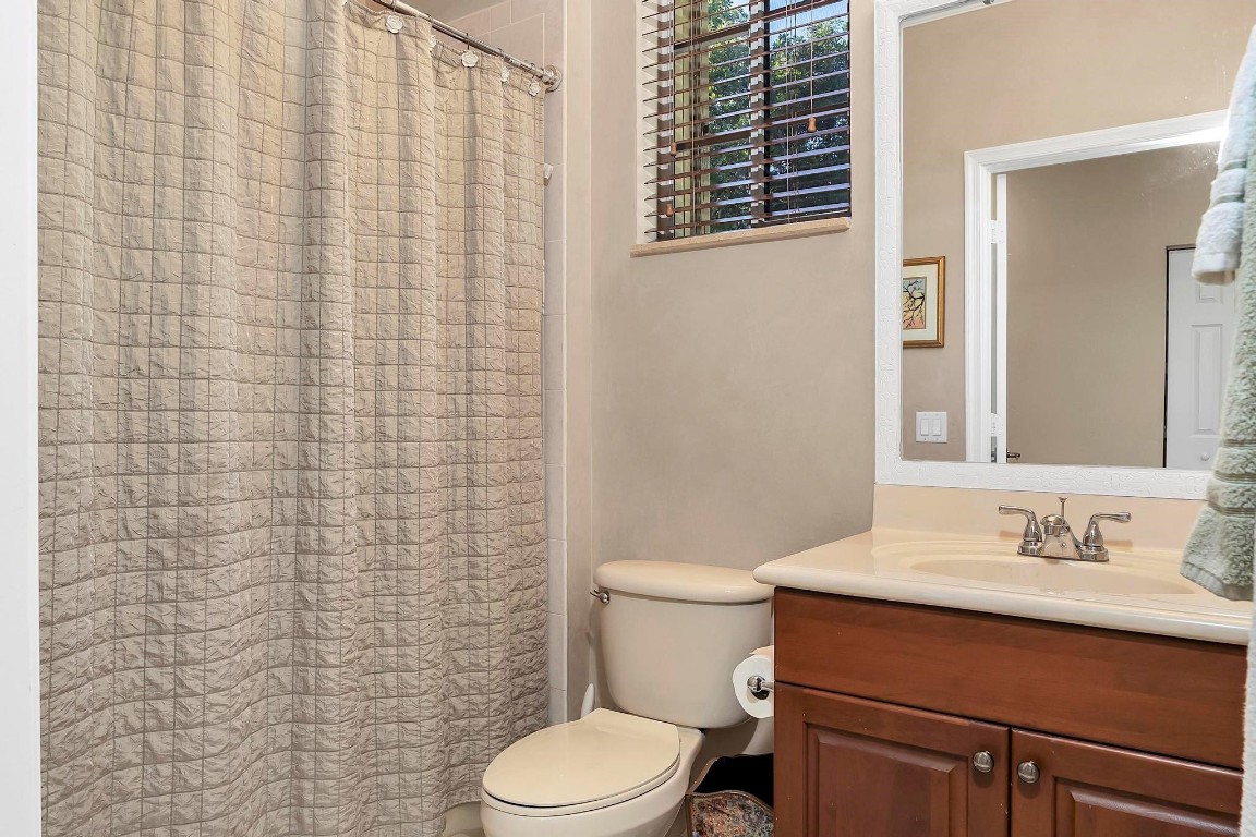 2857 Kinsington #17-4 Fort Lauderdale, FL 33332