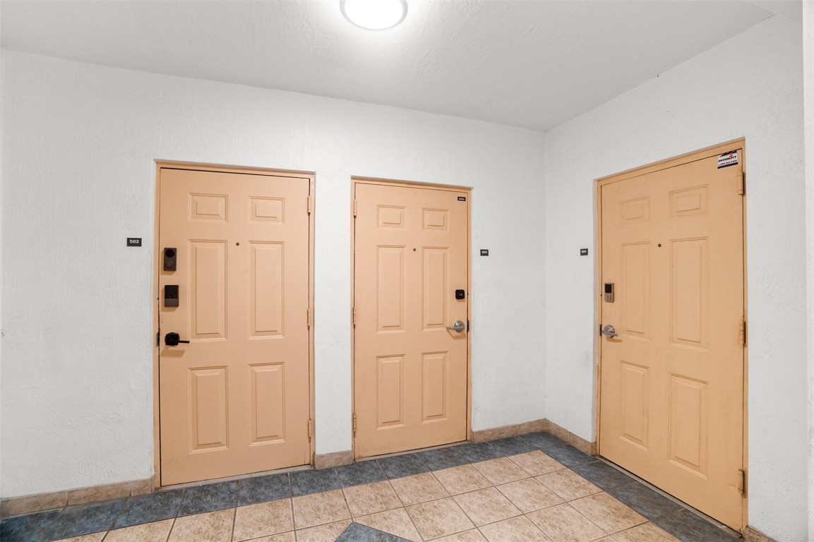 471 NE 25th #503 Miami, FL 33137