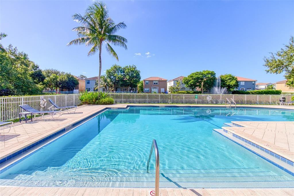 3775 SW 50th Fort Lauderdale, FL 33312