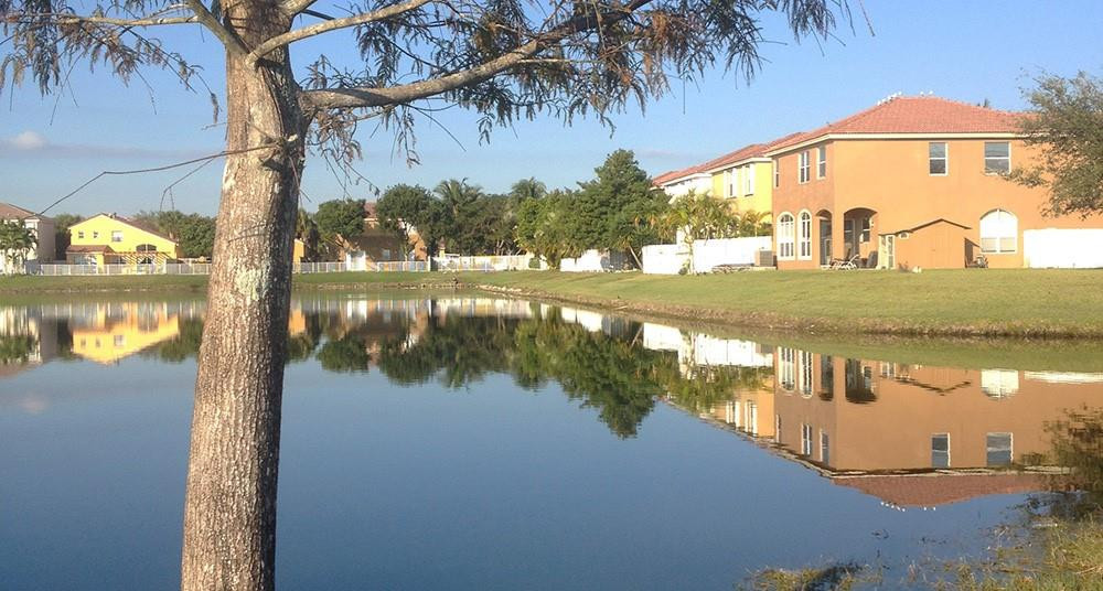 3775 SW 50th Fort Lauderdale, FL 33312