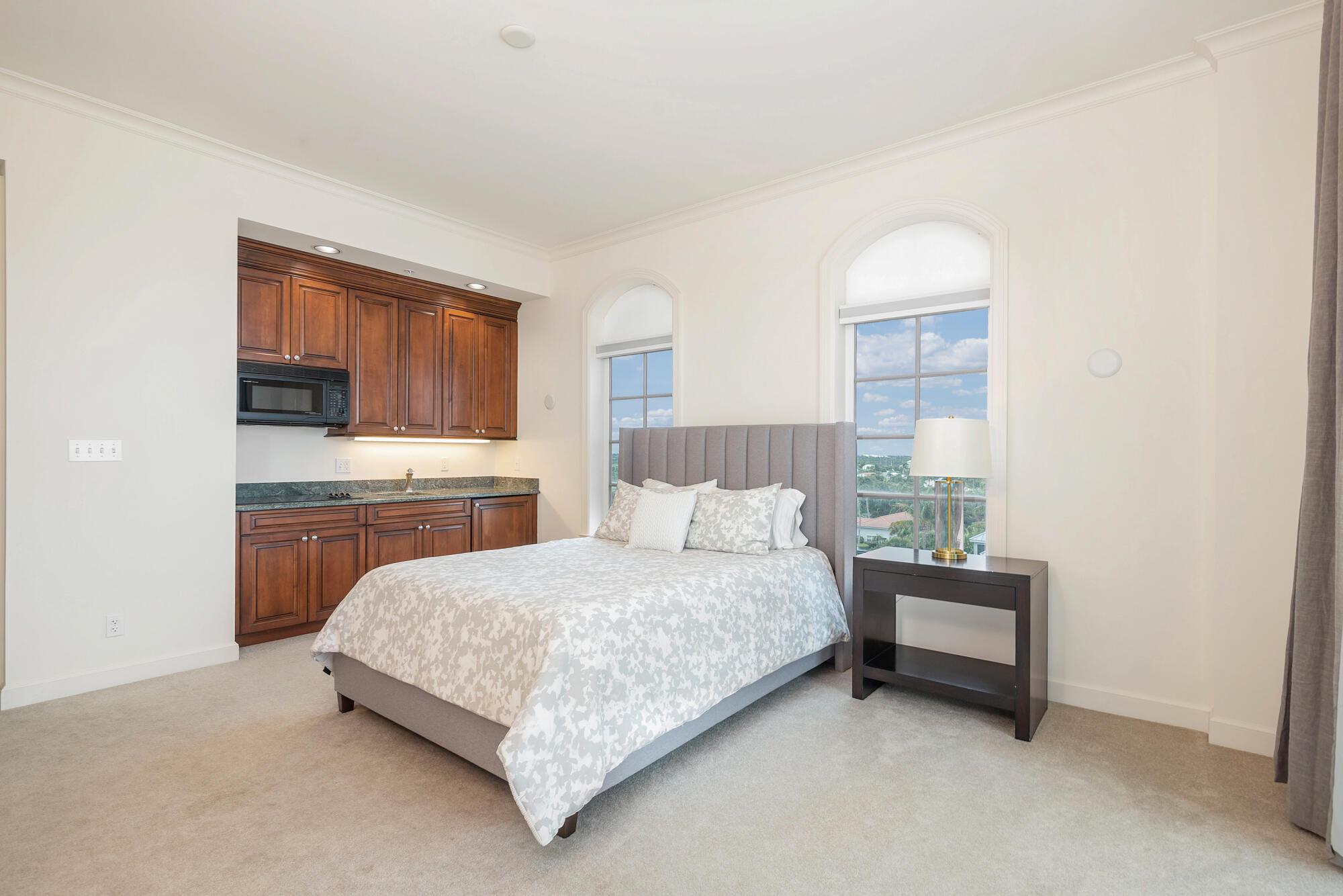 120 Jupiter Key Rd #Ph4 Jupiter, FL 33477