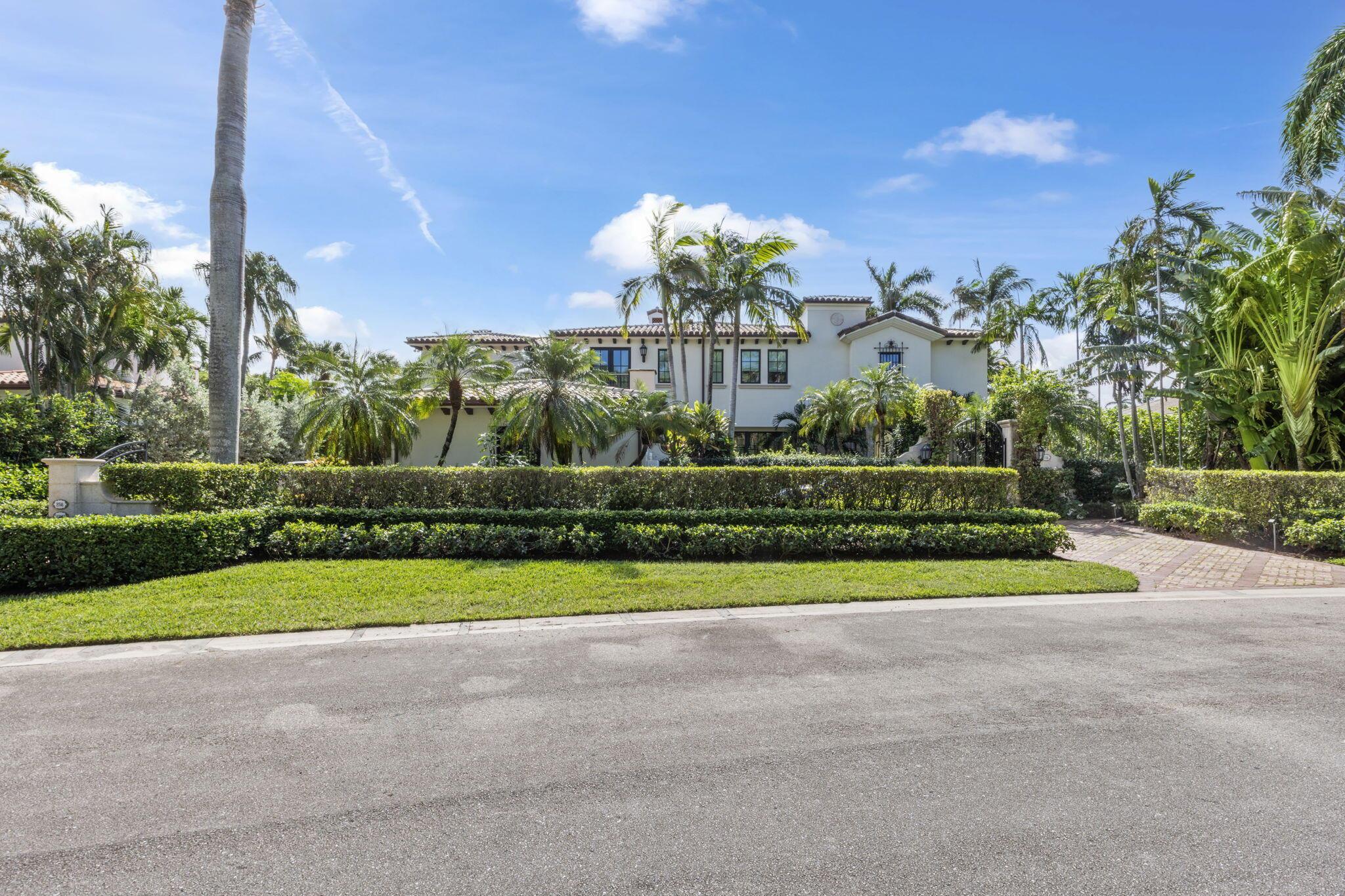 236 Via Las Brisas Palm Beach, FL 33480