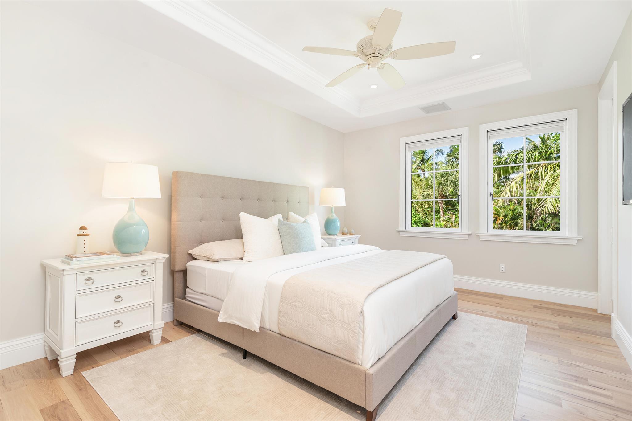 236 Via Las Brisas Palm Beach, FL 33480