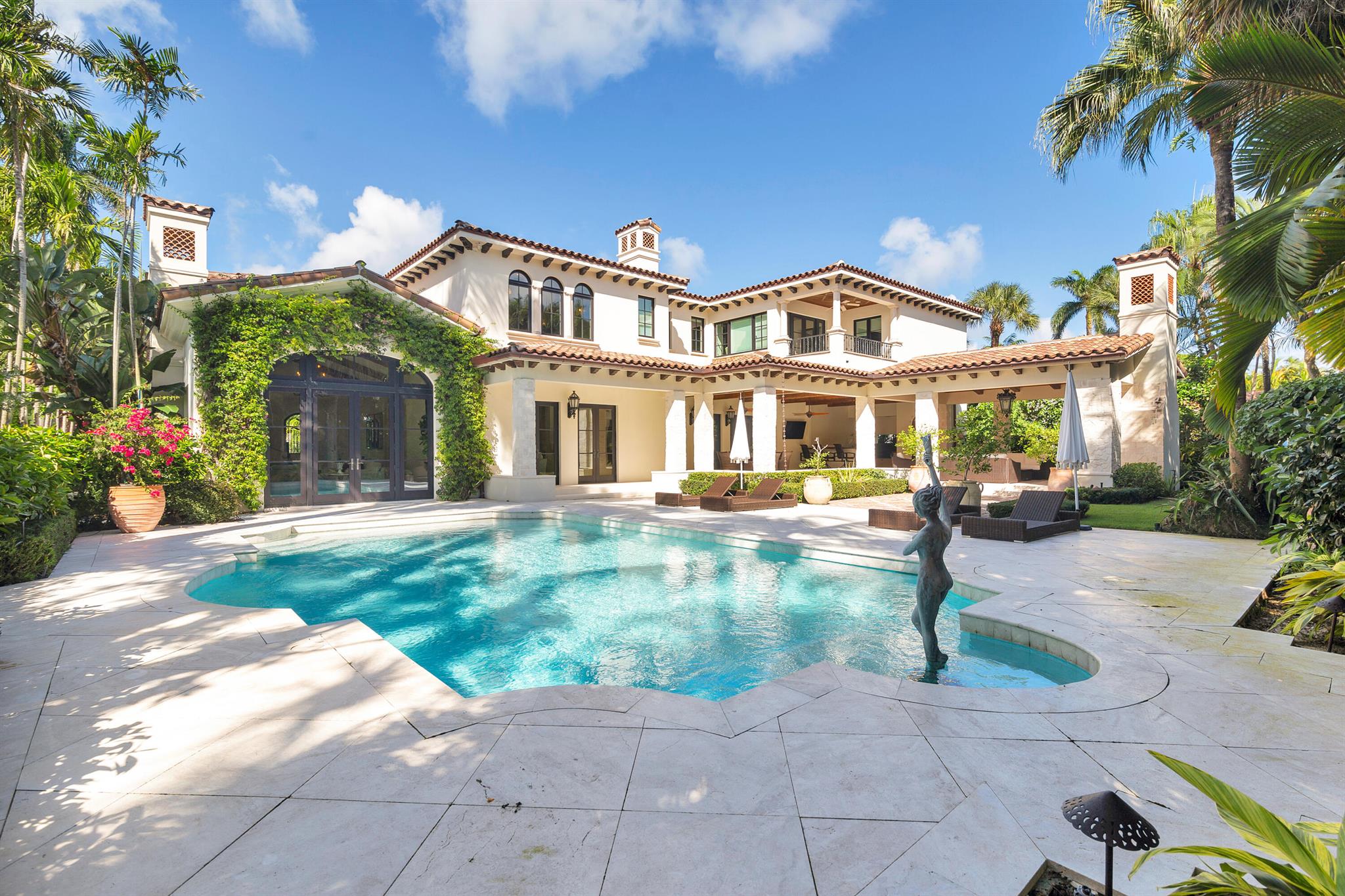 236 Via Las Brisas Palm Beach, FL 33480